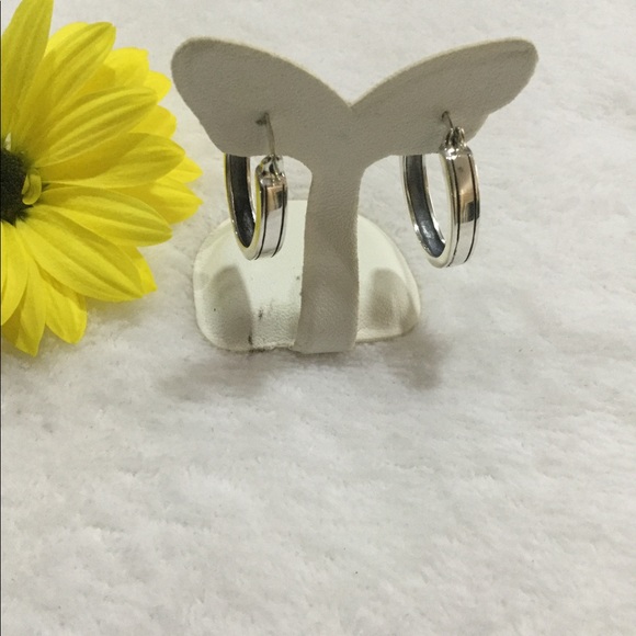 925 Sterling Silver and 10k gold hoop earrings - Picture 2 of 3